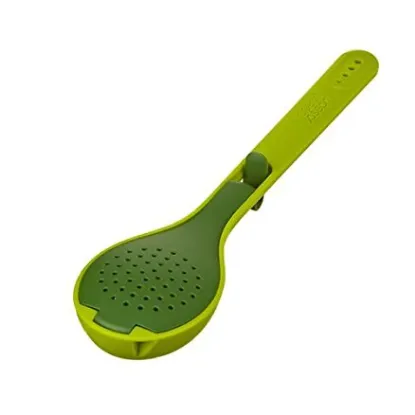 Picture of Gusto flavour infusing spoon in green